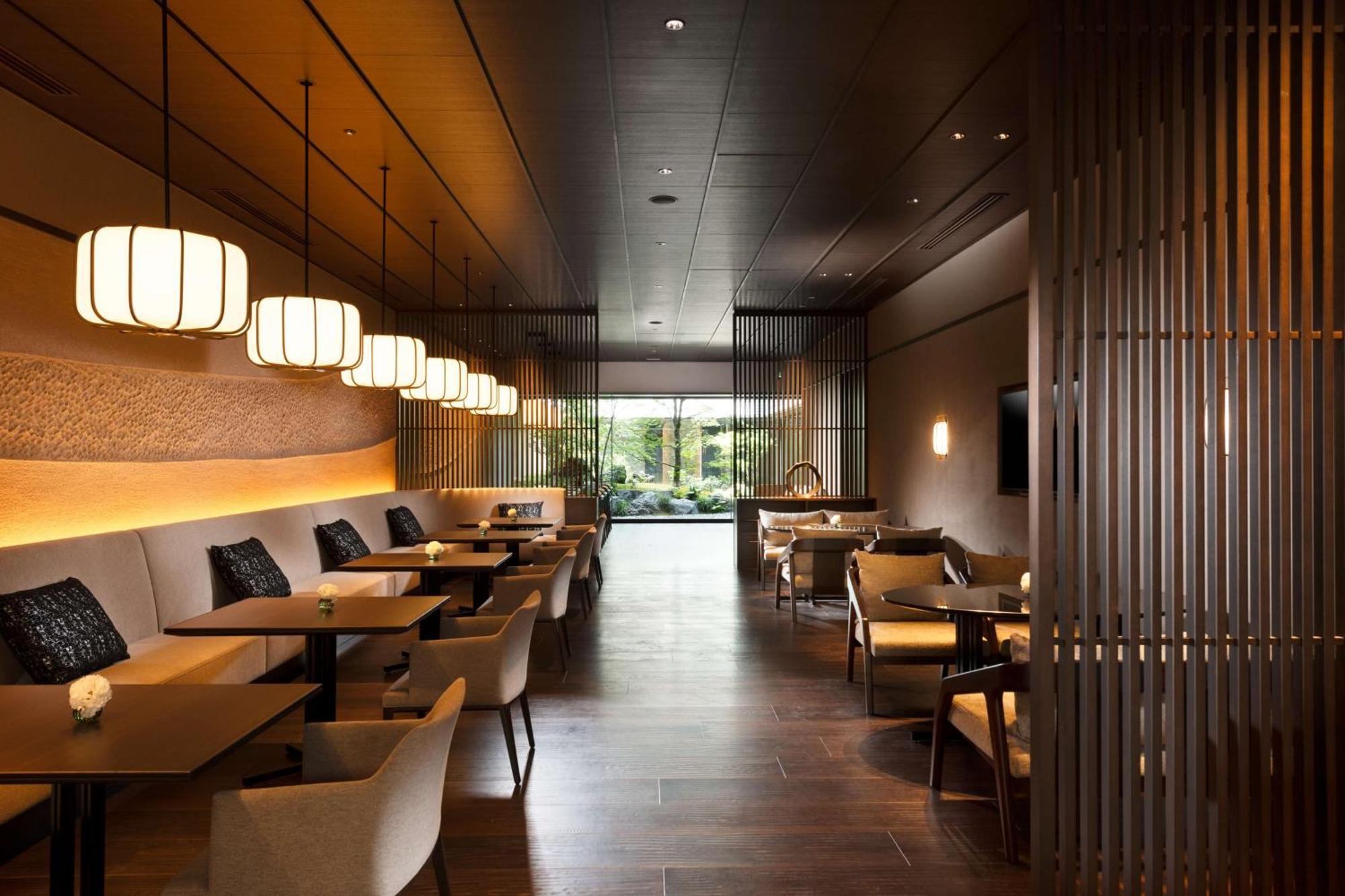 Hilton Kyoto Hotel Buitenkant foto