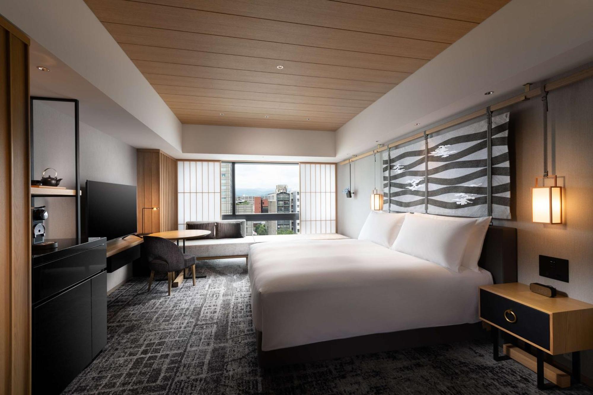Hilton Kyoto Hotel Buitenkant foto