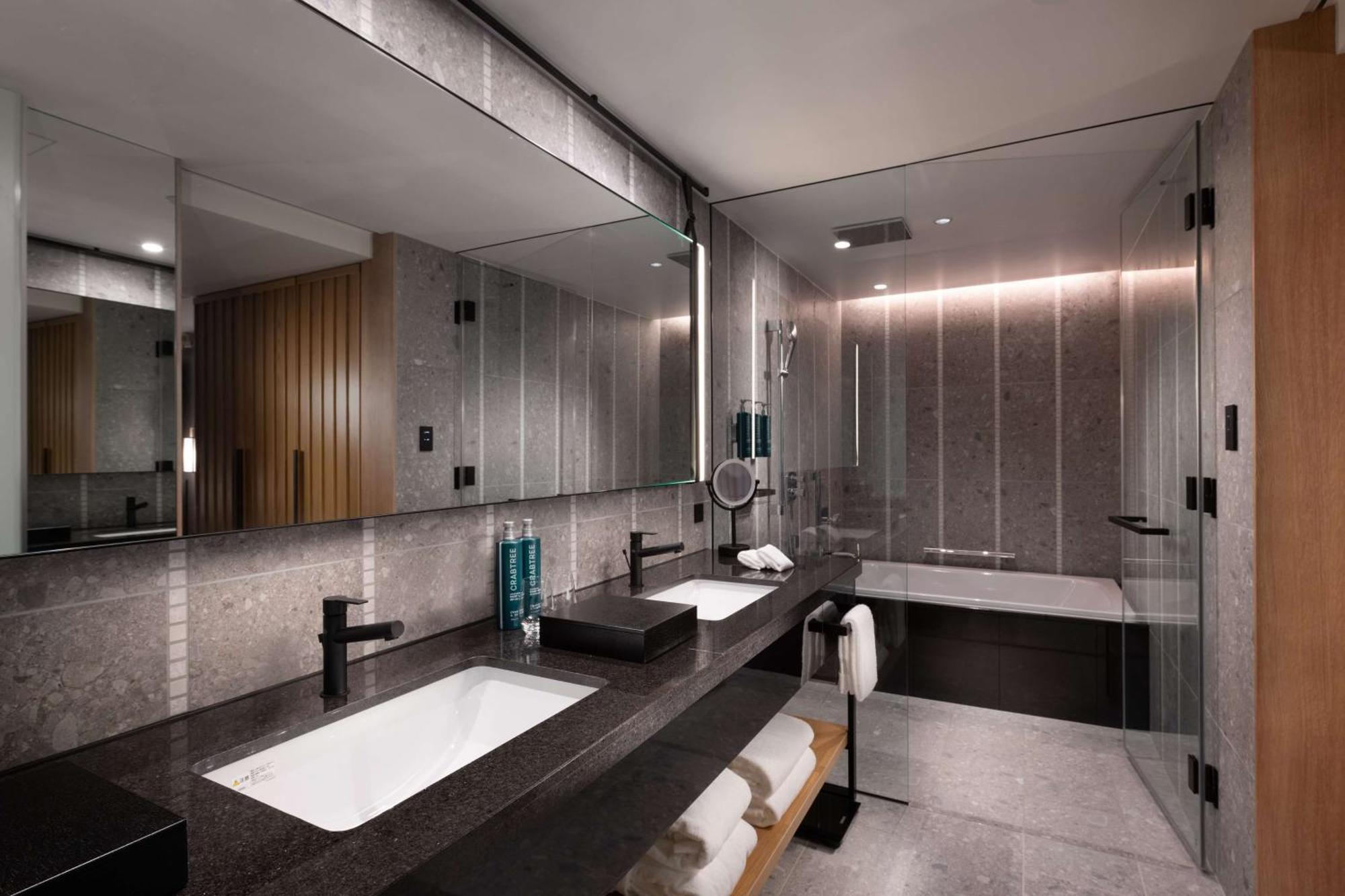 Hilton Kyoto Hotel Buitenkant foto